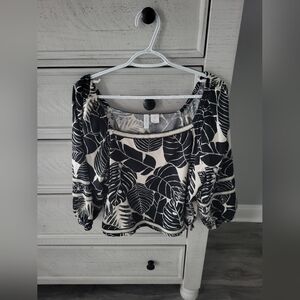 Black and White Leaf Print Women's Top